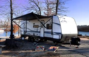 Say hello to "Joy"! Our 21 Keystone SPGDL 282BH