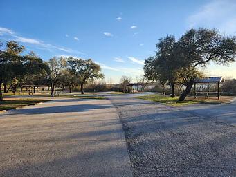 Live Oak Ridge general grounds
