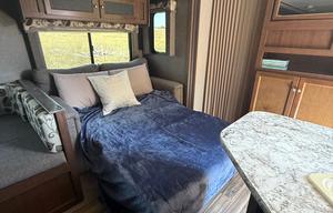 Dreamin RV - Large Camper Ready for Adventures