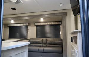 (DELIVERY ONLY) 2023 Catalina Coachmen