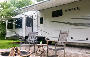 Come Glamp On Our Horse Farm!