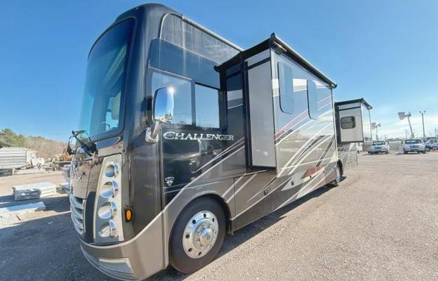 2021 Ford Thor Challenger Gaal1747
