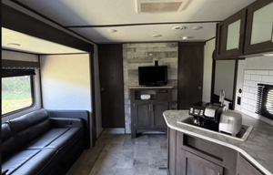 Camp Coleman Retreat - Sleeps Up to 10
