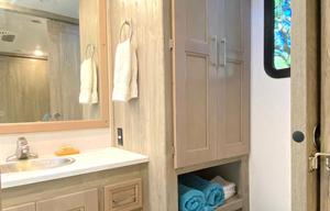 2021 Coachmen RV Mirada 35BH