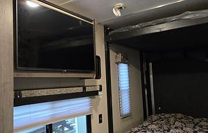 2020 Puma Toy Hauler with Outdoor Kitchen