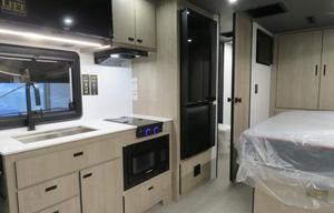 2025 Grand Design Lineage 25FW
