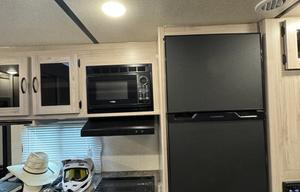 2022 Northern Spirit Ultra Lite 2659BH RV rental photo 9