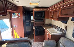 2014 Four Winds 31E Bunkhouse RV rental photo 10