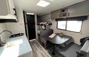 2025 Jayco Jay Flight 170BH Bunk House Sleeps 6