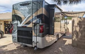 2018 Thor Motor Coach Palazzo 33.2