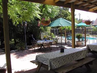 Patio area.JPG