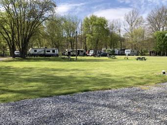 Choice Camping Court