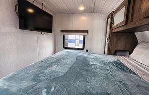 Clubhouse - Ultimate Family Camper