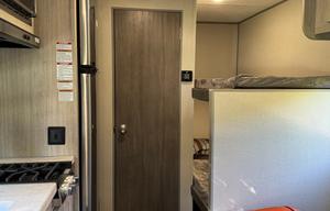 2025 Forest river Aurora light 16BHX RV rental photo 11