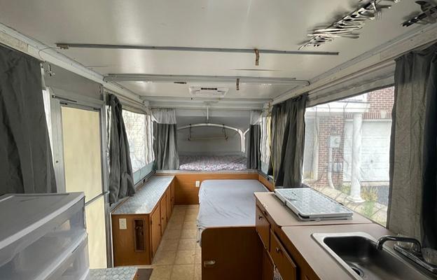 2003 Coleman Sedona Pop up Camper
