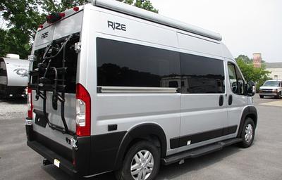 2023 18' Rize 18M