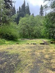 Rocky Bend Group Site, Loop: