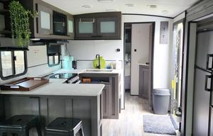 2021 MPG 2780RE RV rental photo 21