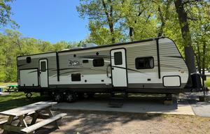 2017 Jayco Jay Flight 32BHDS RV rental photo 1