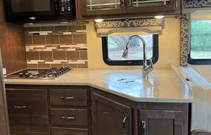 2018 Thor Motor Coach Four Winds 31W