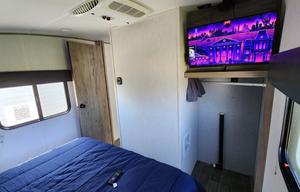 2022 Forest River RV Cherokee Arctic Wolf 287BH