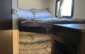 2018 Forest River RV Wildwood X-Lite 221BHXL