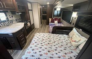 Goin’ Big Triple Slide Bunk House