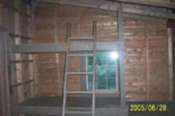 001, Loop: RADEKE CABIN