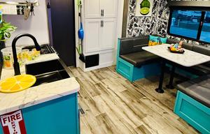 “El Capitán”at Margaritaville -2 QBR Suite-6person
