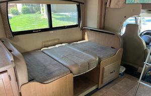 Perfect for the family 2018 Thor Chateau Bunkhouse