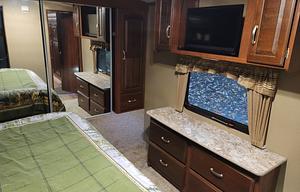 2015 Keystone RV Outback 326RL