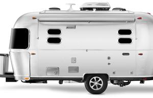 Magnolia 1-AIRSTREAM Flying Cloud 19*FULLY Loaded*