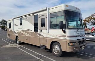 Family Size Self-Contained Home on Wheels