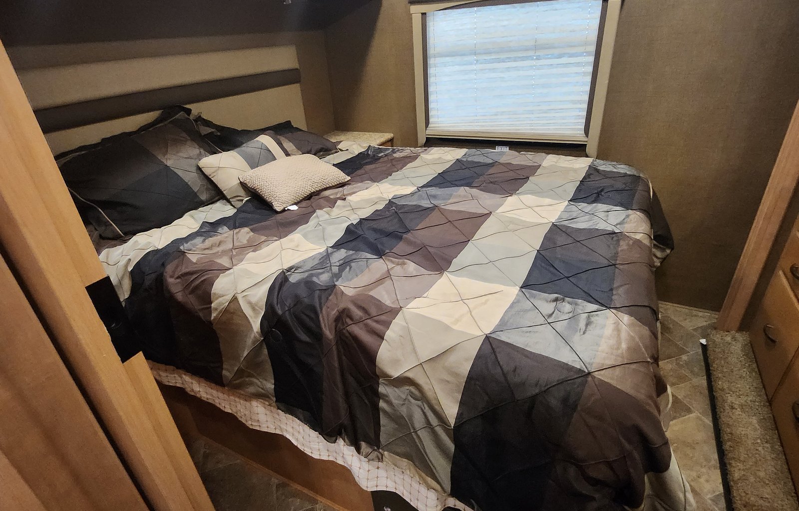 2015 Thor Motor Coach ACE 29.3