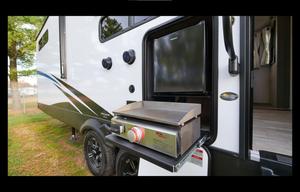 Family Bunkhouse RV w/ Starlink