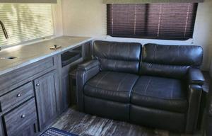 2019 Starcraft Super Lite 242RL