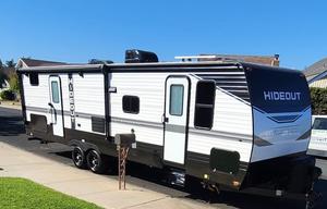 2022 Keystone Hideout Sleeps 10