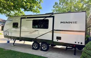 2022 Winnebago Minnie 2301BHS