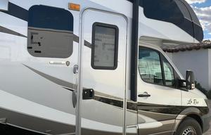 Smooth Sailing on 2015 Forest River Sunseeker MBS