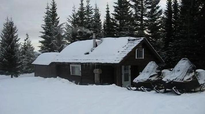 001, Loop: WALDE LOOKOUT CABIN