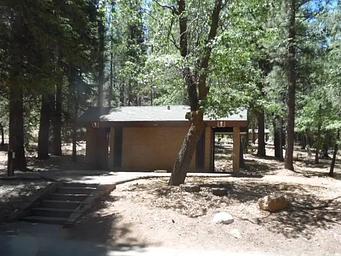 Pineknot Bathroom