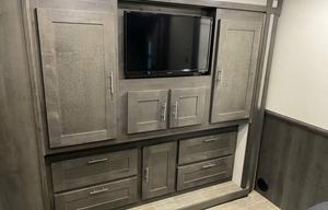 Luxury Class A | Sleeps 7 | Families