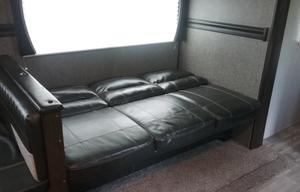 Clark's Comfy Camper-sleeps 9