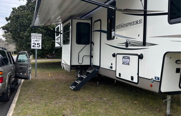 2021 Forest River RV Salem Hemisphere 372RD RV rental photo 1