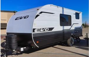 2025 Evo 175bh RV rental photo 2