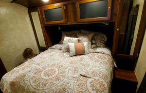 2015 Keystone Bullet 30REPR