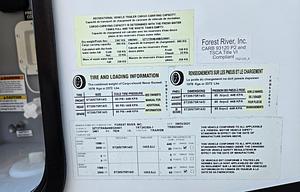 2022 Tracer 24DBS RV rental photo 17