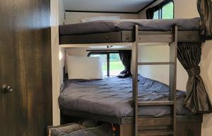 "Get Lost RV" 2023 Jayco Jay Feather 27BHB