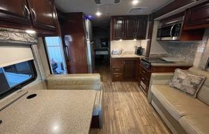 2017 Fleetwood RV Jamboree 30D