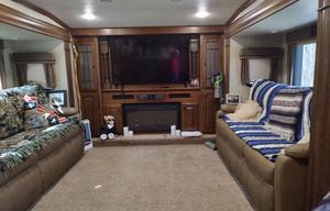 Sweet Serenity Heartland BigHorn - 5 Slide Outs